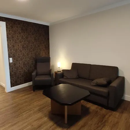 Garni & Seeschloesschen 3*