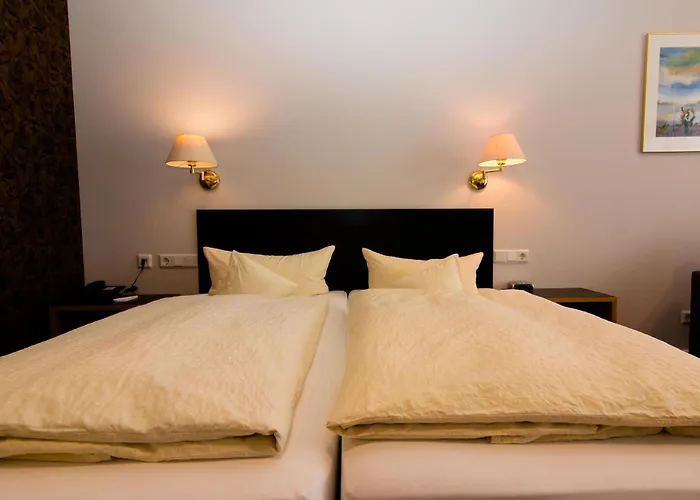 Garni & Seeschloesschen 瓦尔德克