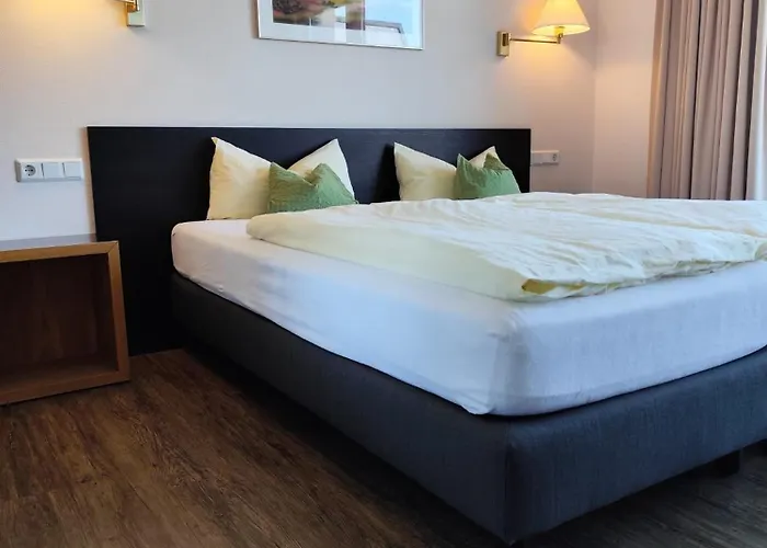 酒店 Garni & Seeschloesschen