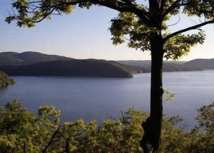 酒店 Garni & Seeschloesschen 3*